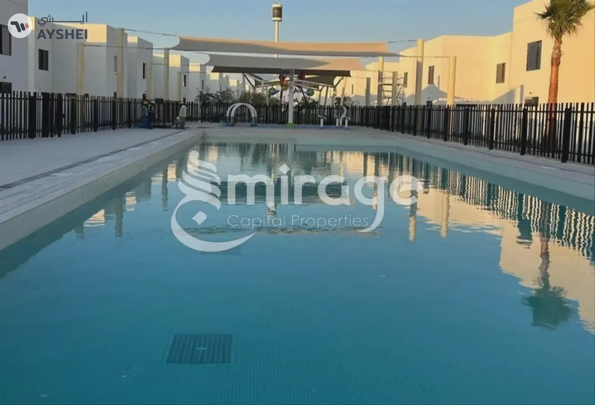 TOWNHOUSE FOR SALE IN NOYA 1, NOYA