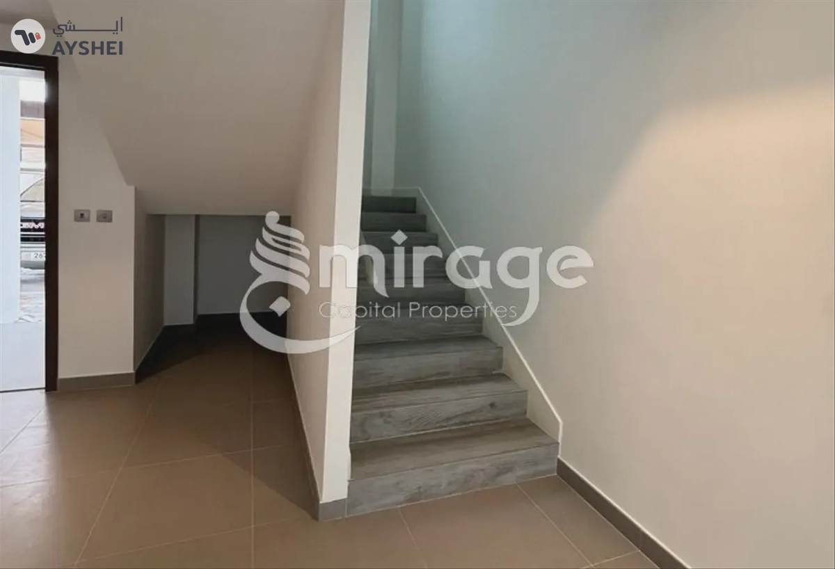TOWNHOUSE FOR SALE IN NOYA 1, NOYA
