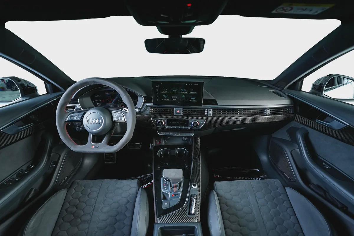 Audi RS4 B9 Competition | Very High Option | Audi Warranty & Service | Full Carbon Package-9-9