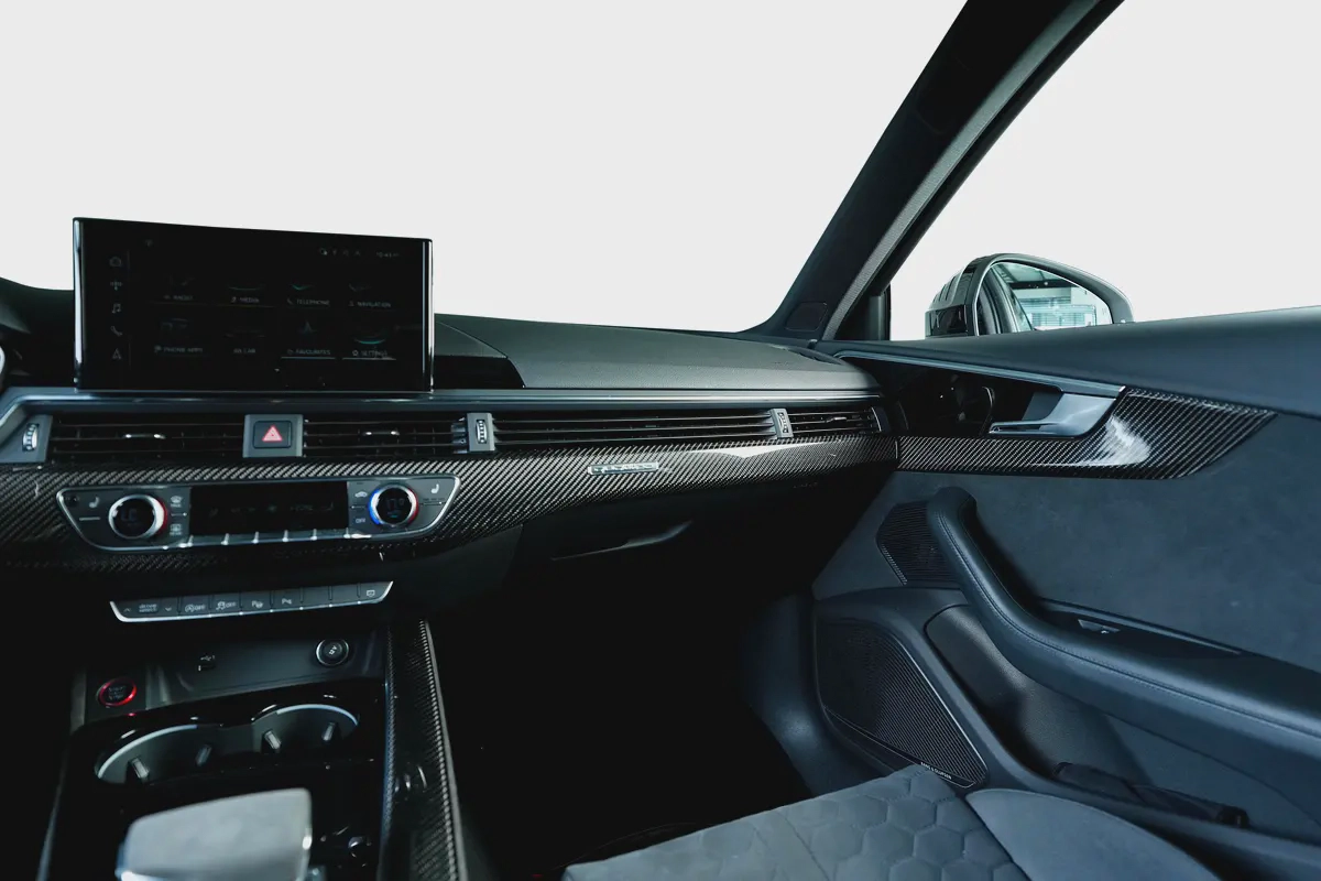 Audi RS4 B9 Competition | Very High Option | Audi Warranty & Service | Full Carbon Package-10-10