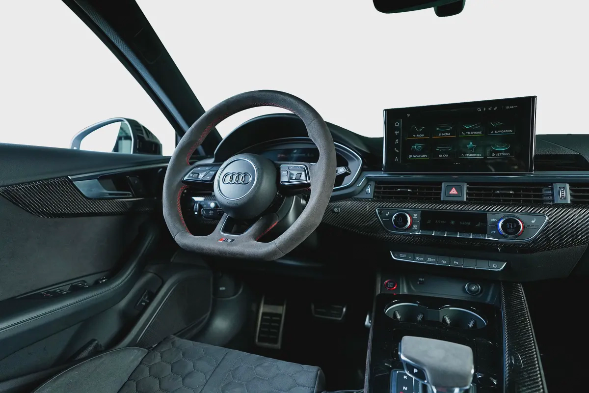Audi RS4 B9 Competition | Very High Option | Audi Warranty & Service | Full Carbon Package-11-11