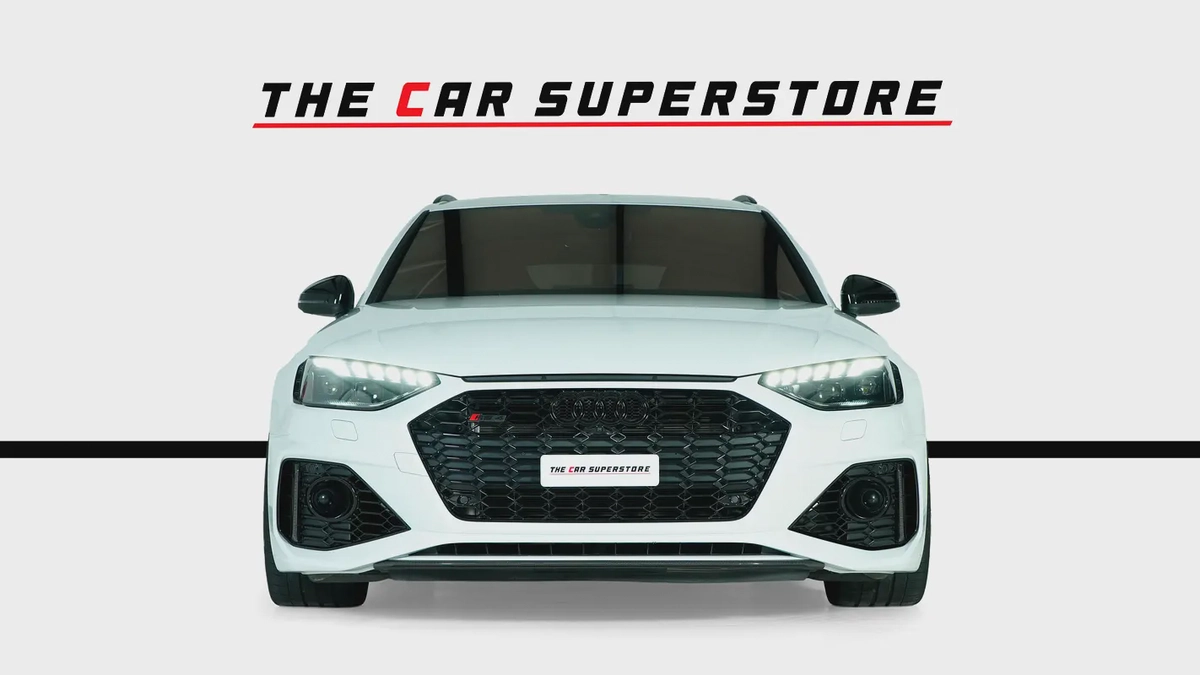 Audi RS4 B9 Competition | Very High Option | Audi Warranty & Service | Full Carbon Package-2-2