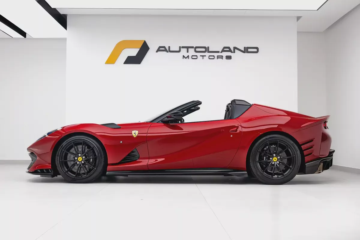 2024 FERRARI 812 COMPETIZIONE APERTA-2-2