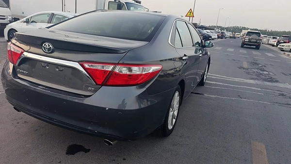 Toyota Camry GLX 2016 - GCC Specs - Excellent Condition