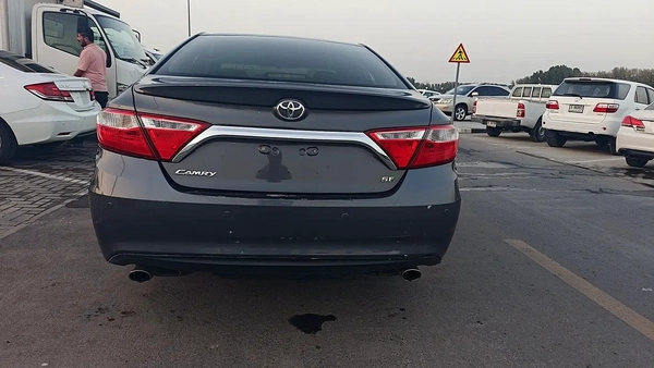 Toyota Camry GLX 2016 - GCC Specs - Excellent Condition