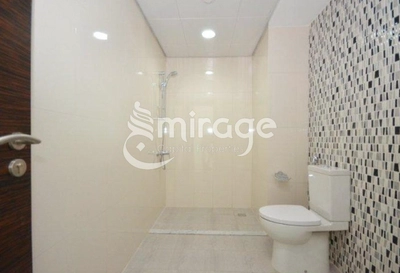 Stunning 2BR TH | Single Row Mid | Vacant-9
