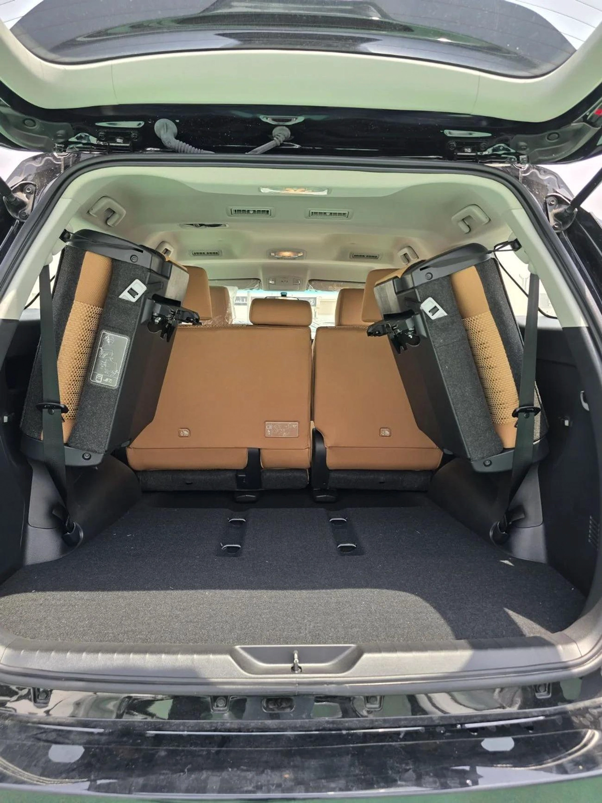 Toyota Fortuner EXR 2.7L (160 HP)-8-8