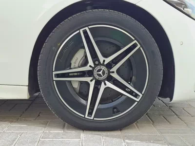 Mercedes-Benz C300 AMG 2023 full option-7