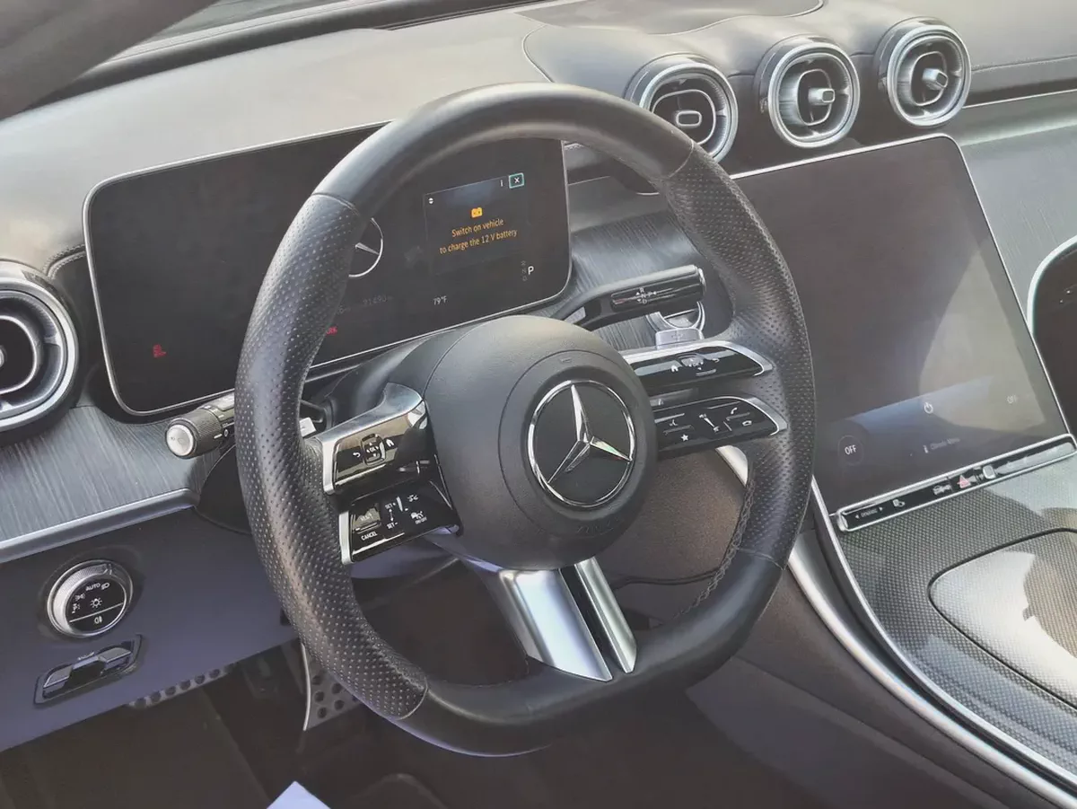 Mercedes-Benz C300 AMG 2023 full option-9-9