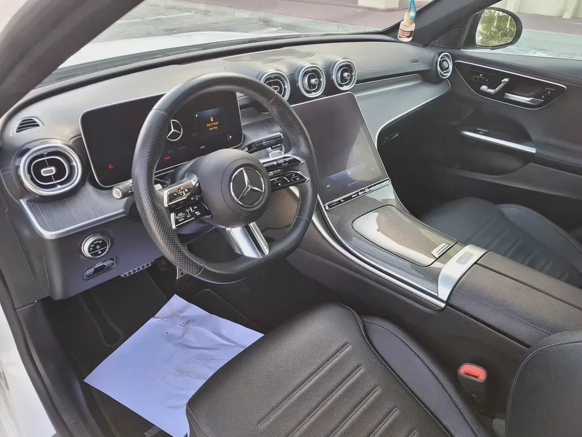 Mercedes-Benz C300 AMG 2023 full option-10-10