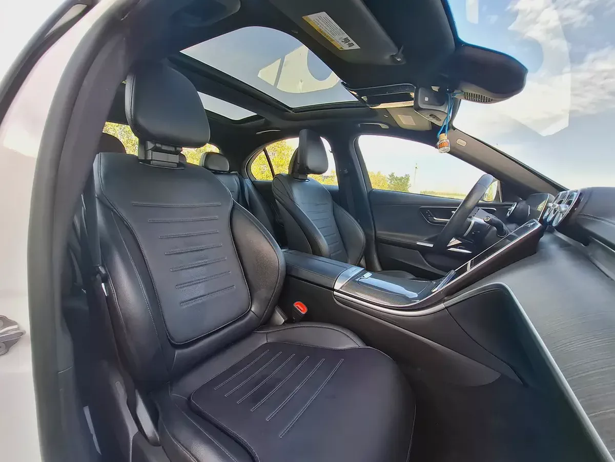 Mercedes-Benz C300 AMG 2023 full option-13-13