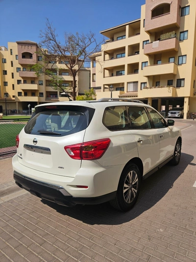 2020 Nissan Pathfinder Gcc Specs Original Paint Accident Free-4