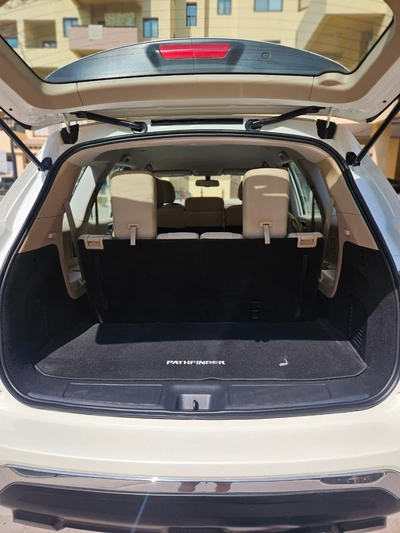 2020 Nissan Pathfinder Gcc Specs Original Paint Accident Free-13