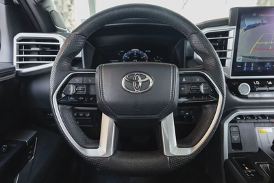 Toyota Tundra-20