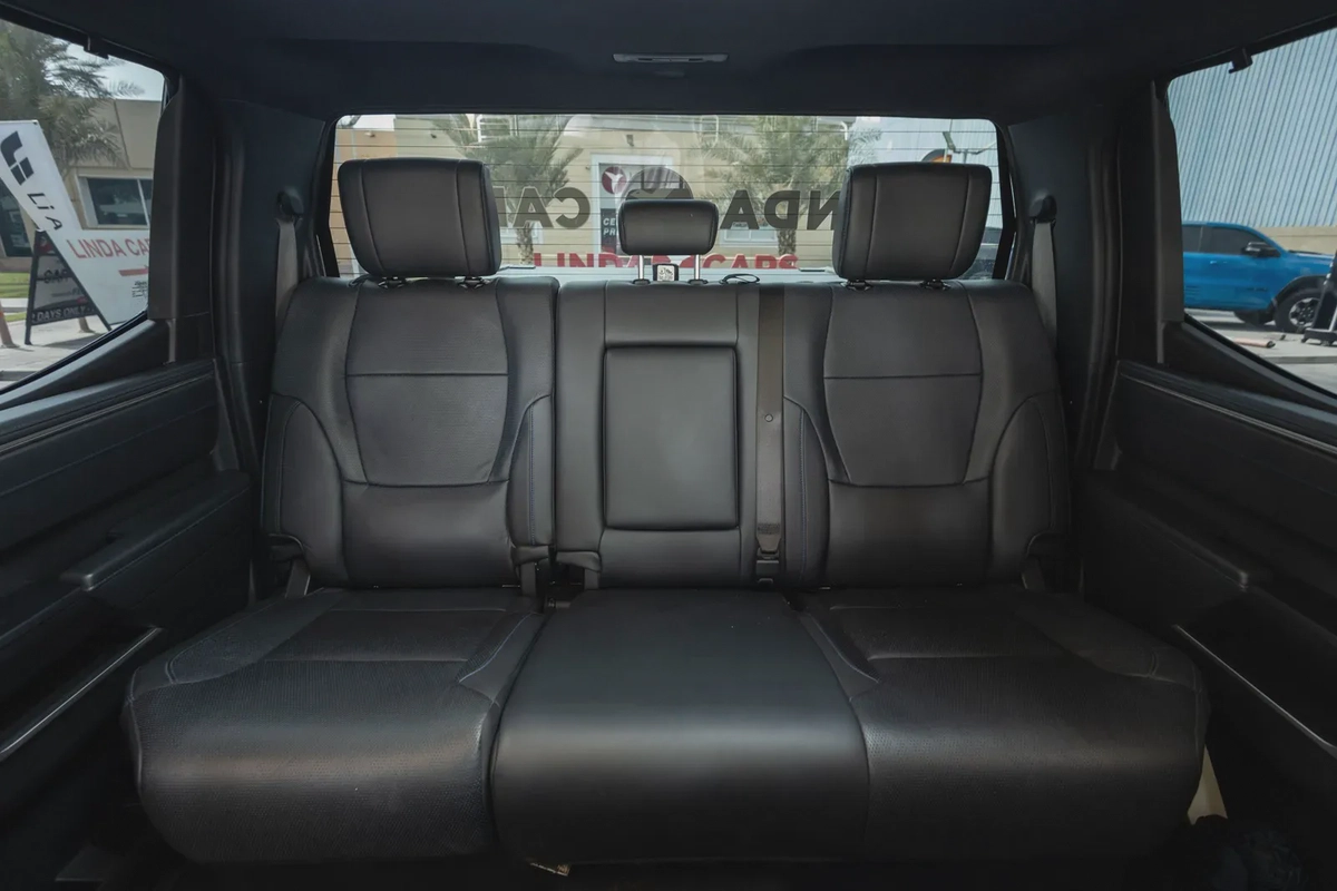 Toyota Tundra-14-14