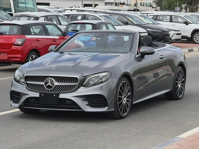 Mercedes-Benz E-Class E400 2018 Convertebal auction Grade 4.5/B- Japanese Specs-1