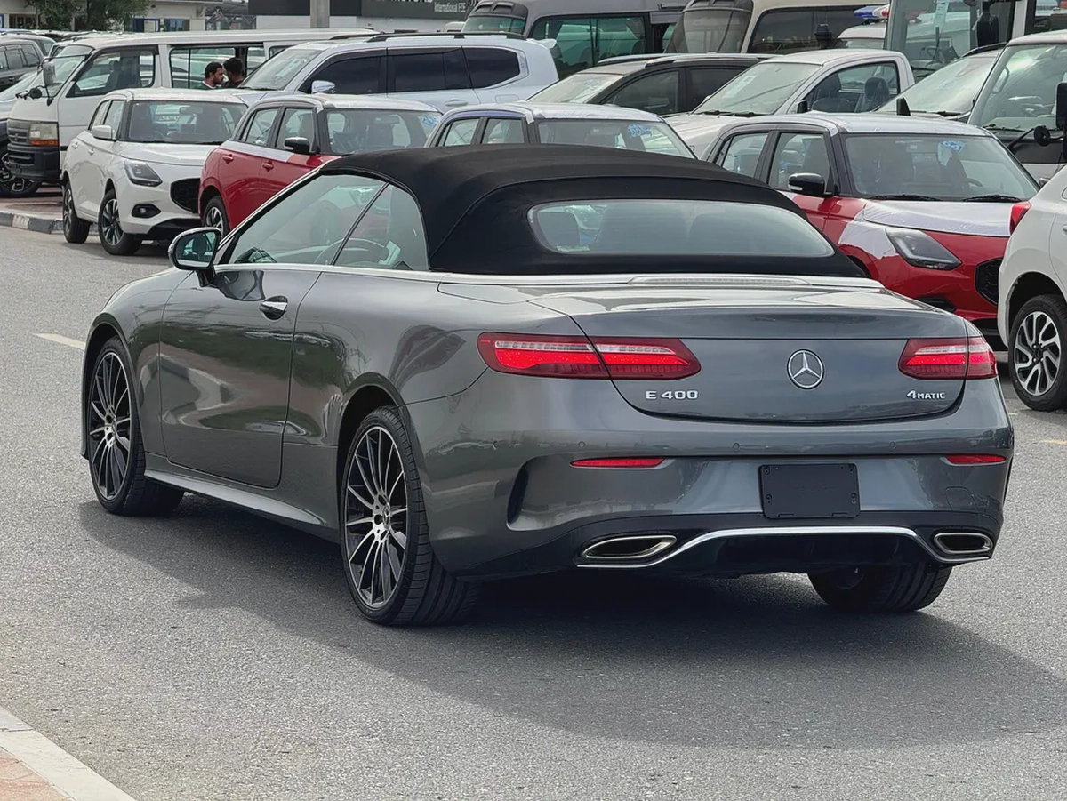 Mercedes-Benz E-Class E400 2018 Convertebal auction Grade 4.5/B- Japanese Specs-4-4