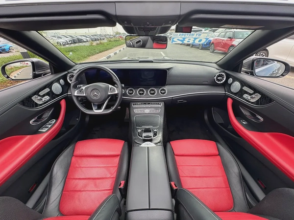 Mercedes-Benz E-Class E400 2018 Convertebal auction Grade 4.5/B- Japanese Specs