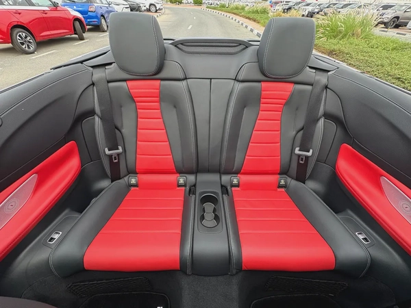 Mercedes-Benz E-Class E400 2018 Convertebal auction Grade 4.5/B- Japanese Specs