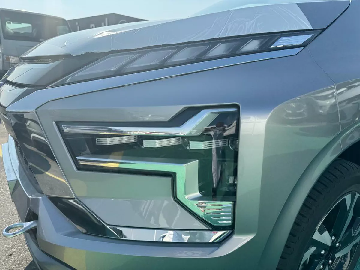 New 2026 Mitsubishi xpander-9-9
