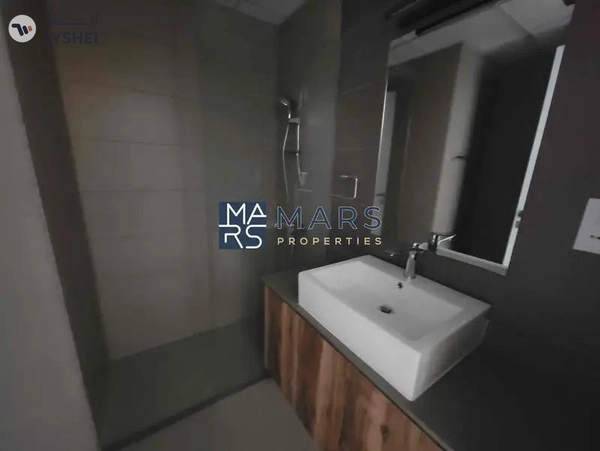 Hot Offer | Vaccant | Mid floor | Open View |
