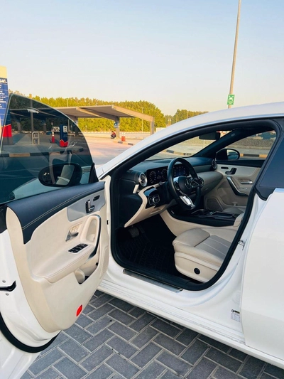 Mercedes Benz CLA250 PREMIUM PLUS Premium + 2.0L-4