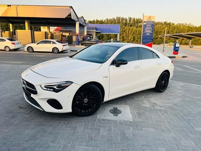 Mercedes Benz CLA250 PREMIUM PLUS Premium + 2.0L-9