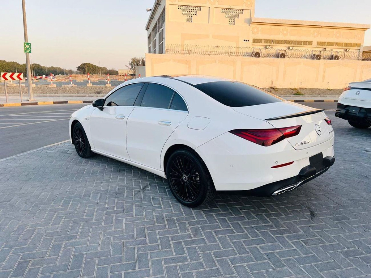 Mercedes Benz CLA250 PREMIUM PLUS Premium + 2.0L-10-10