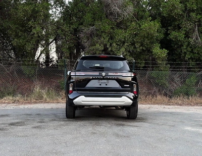 Suzuki Grand Vitara Suzuki Grand Vitara Smart Hybrid | 1.5 L | 2023 | GCC | Accident-Free-8