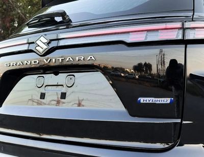 Suzuki Grand Vitara Suzuki Grand Vitara Smart Hybrid | 1.5 L | 2023 | GCC | Accident-Free-1
