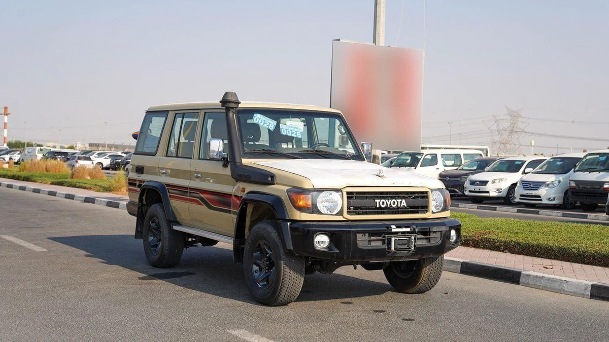 Toyota Land Cruiser 70