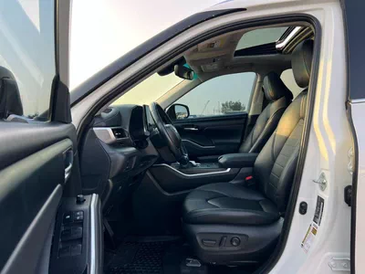 Toyota Highlander Xle 2020 Toyota Highlander Hybrid Full Option 2.5L V4 - Sunroof - Leather Seat - Rear Camera & Sensor --13