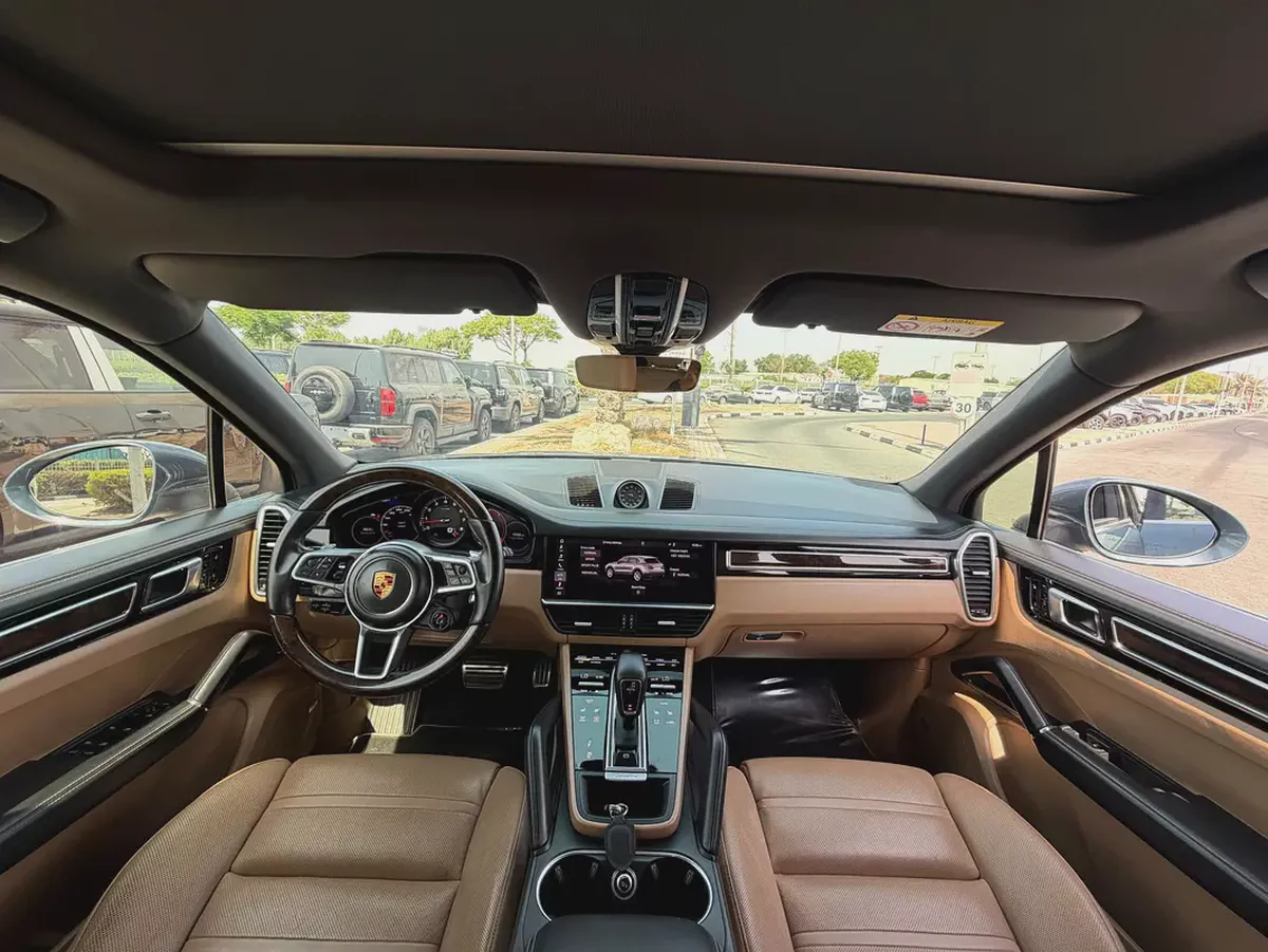 Porsche Cayenne S 2019 GCC Specs Full Service History Clean Car-10-10