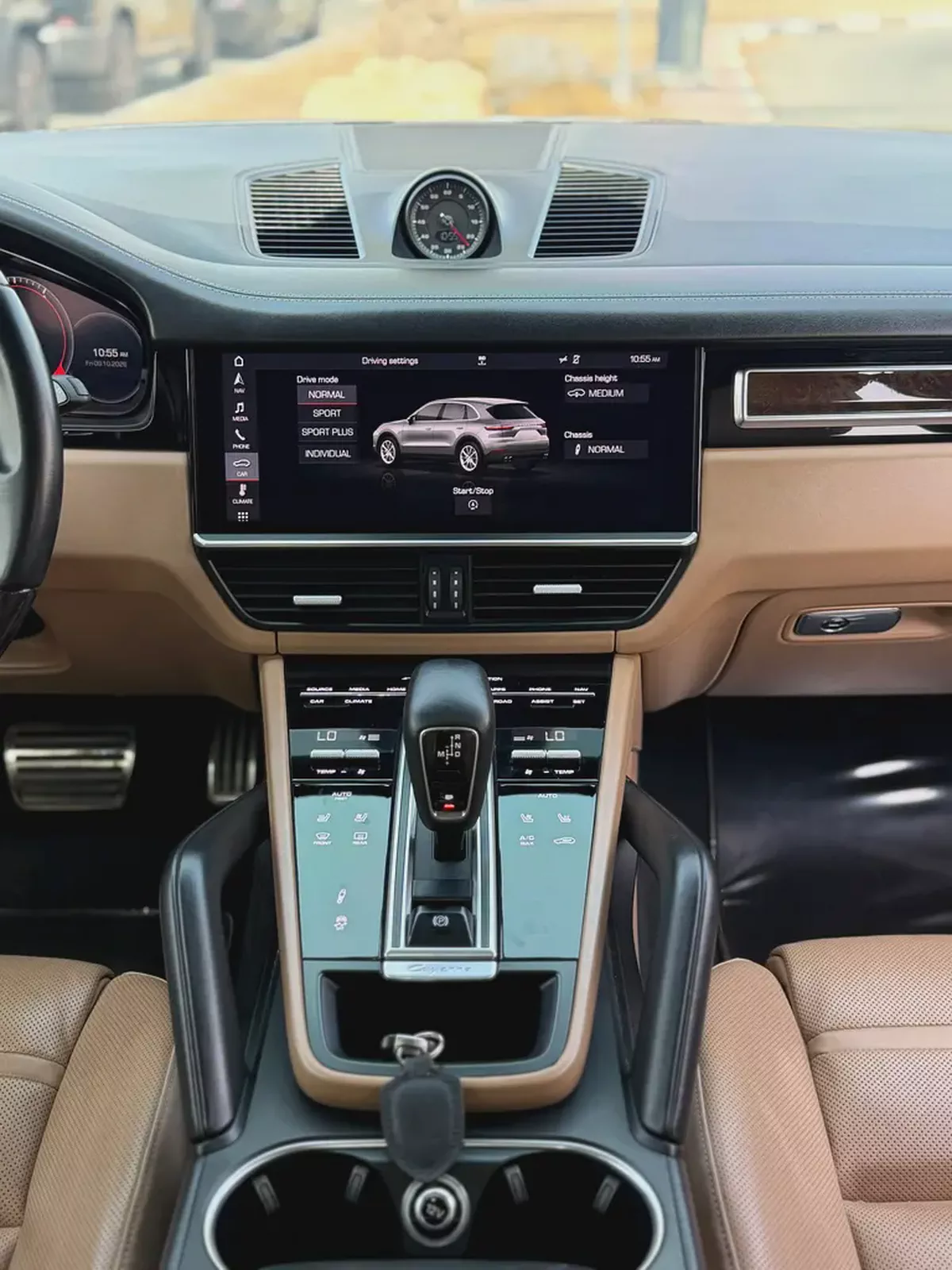 Porsche Cayenne S 2019 GCC Specs Full Service History Clean Car-11-11