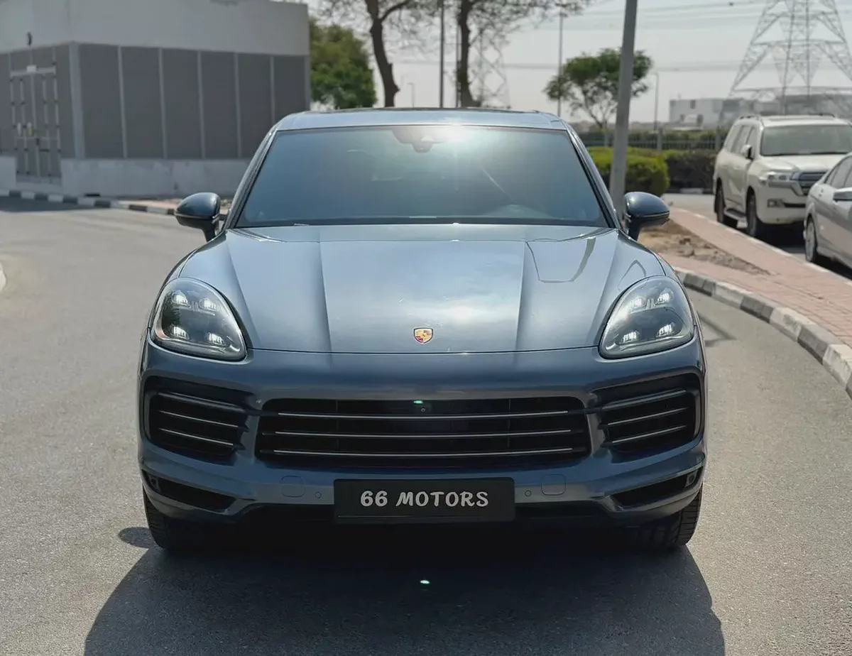 Porsche Cayenne S 2019 GCC Specs Full Service History Clean Car-2-2