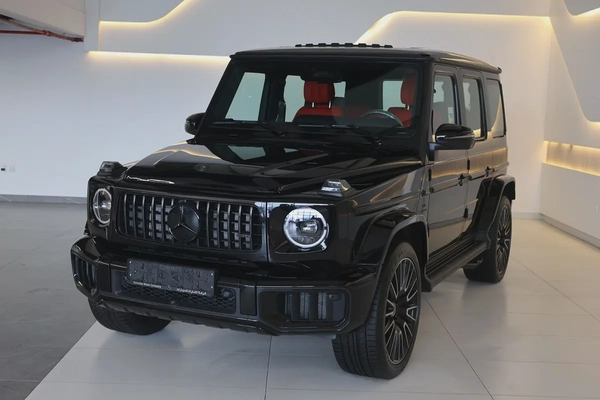 G63 AMG DOUBLE NIGHT PACKAGE - BRAND NEW - GCC SPECS - 5 YEARS UNDER WARRANTY / 150,000 KM - GGC