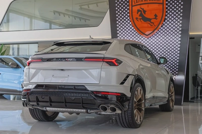 Lamborghini Urus S | Carbon Interior | Low Mileage 2024 (Warranty Available)-3