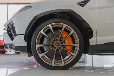 Lamborghini Urus S | Carbon Interior | Low Mileage 2024 (Warranty Available)-7