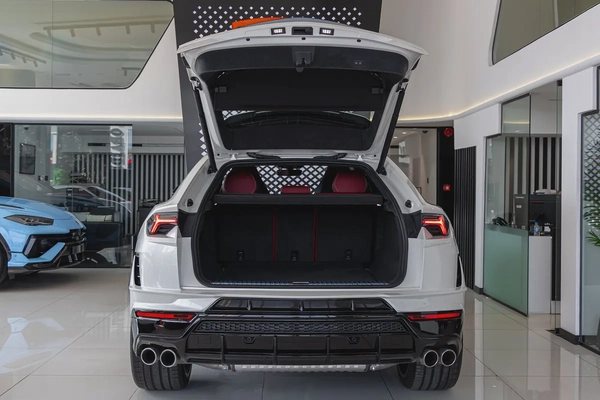 Lamborghini Urus S | Carbon Interior | Low Mileage 2024 (Warranty Available)