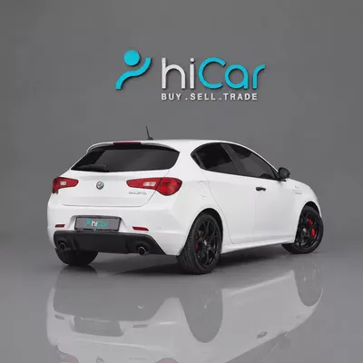765 P.M • 0% Downpayment • Alfa Romeo Giulietta Veloce • 1 Year Warranty-2