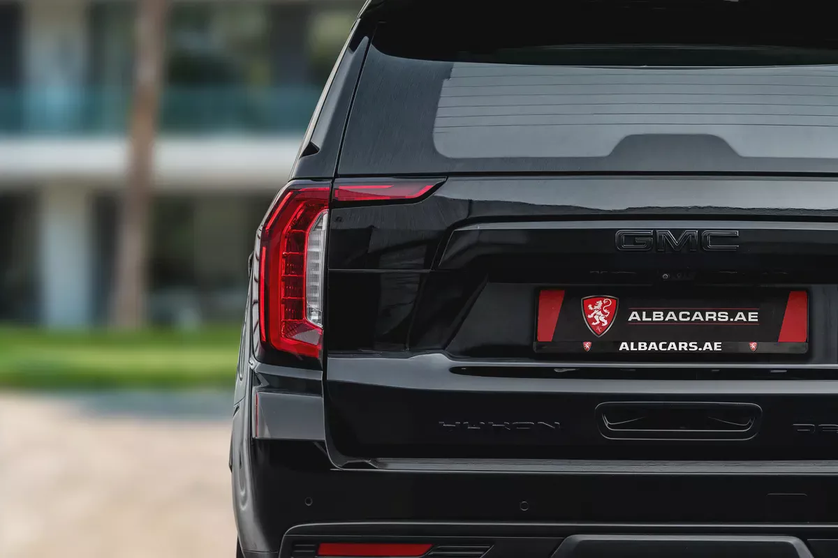 3,917 P.M |  Yukon Denali | 0% Downpayment | GMC WARRANTY/SERVICE!-5-5