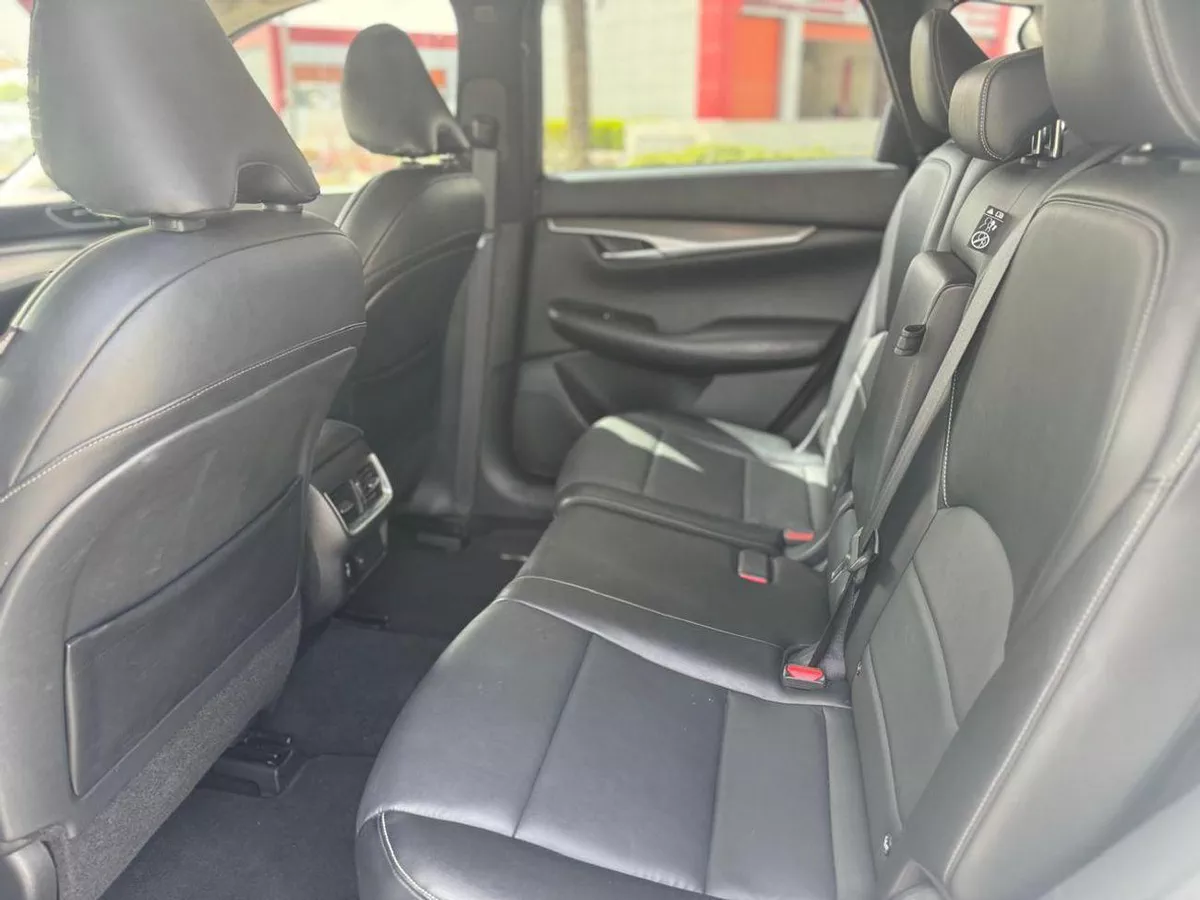 Infiniti QX50 LUXE-10-0
