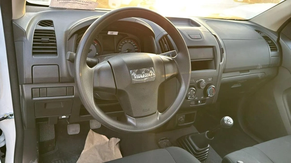 Isuzu D-MAX 2.5L
