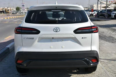 TOYOTA FRONT LANDER 2025 | WHITE LIKE-8