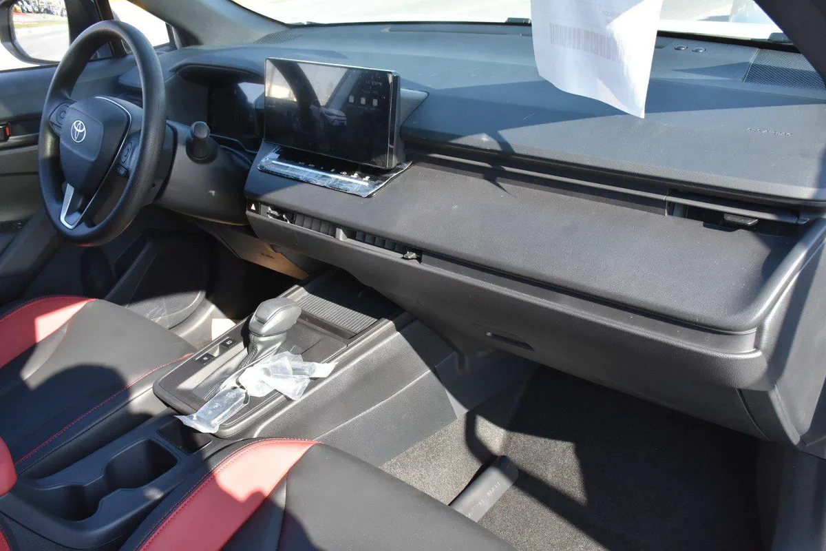 TOYOTA FRONT LANDER 2025 | WHITE LIKE-9-9