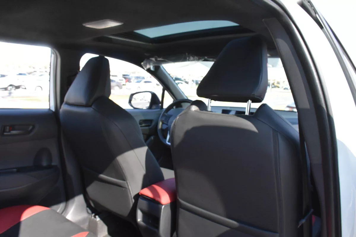 TOYOTA FRONT LANDER 2025 | WHITE LIKE-15-15