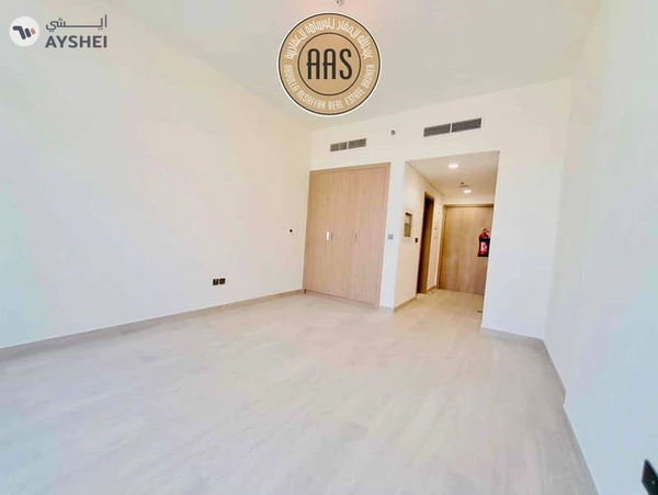Luxurious Studio || Huge Size || Chiller Free