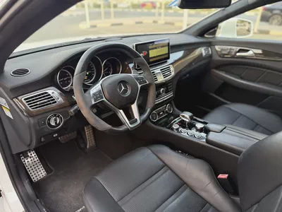 MERCEDES CLS 63 AMG - 2012 - 90,000 kms - JAPANESE SPEC-5