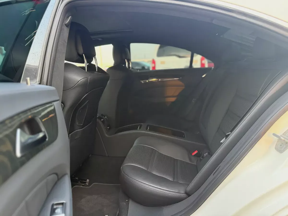 MERCEDES CLS 63 AMG - 2012 - 90,000 kms - JAPANESE SPEC-9-9