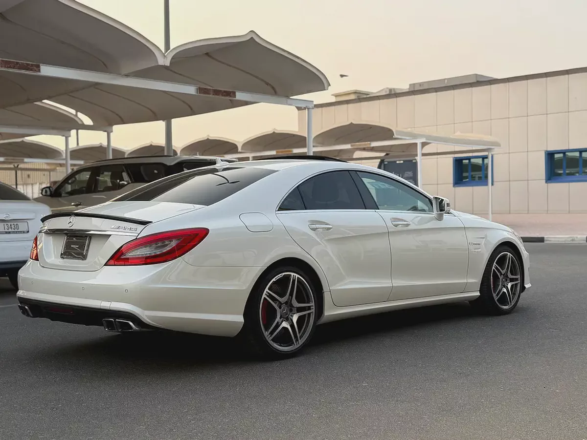 MERCEDES CLS 63 AMG - 2012 - 90,000 kms - JAPANESE SPEC-3-3